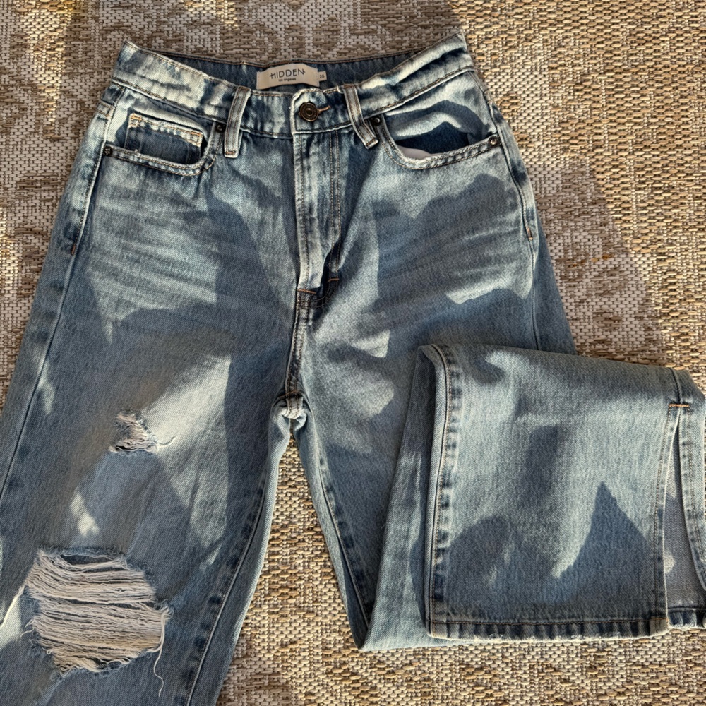 Hidden jeans!